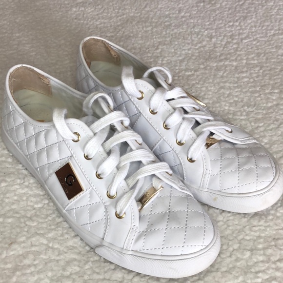 G by Guess white and gold shoes - Picture 1 of 2